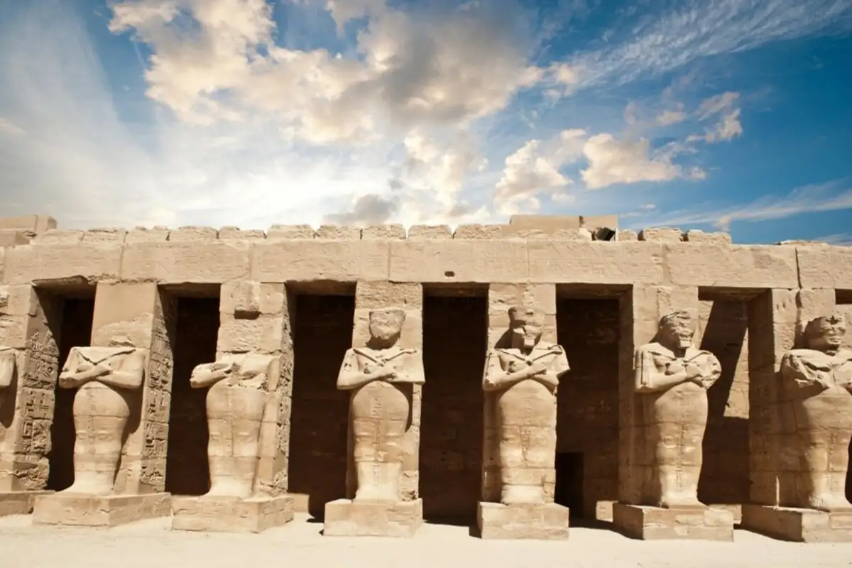 9 Nights / 10 days movenpick darakum from luxor to cairo